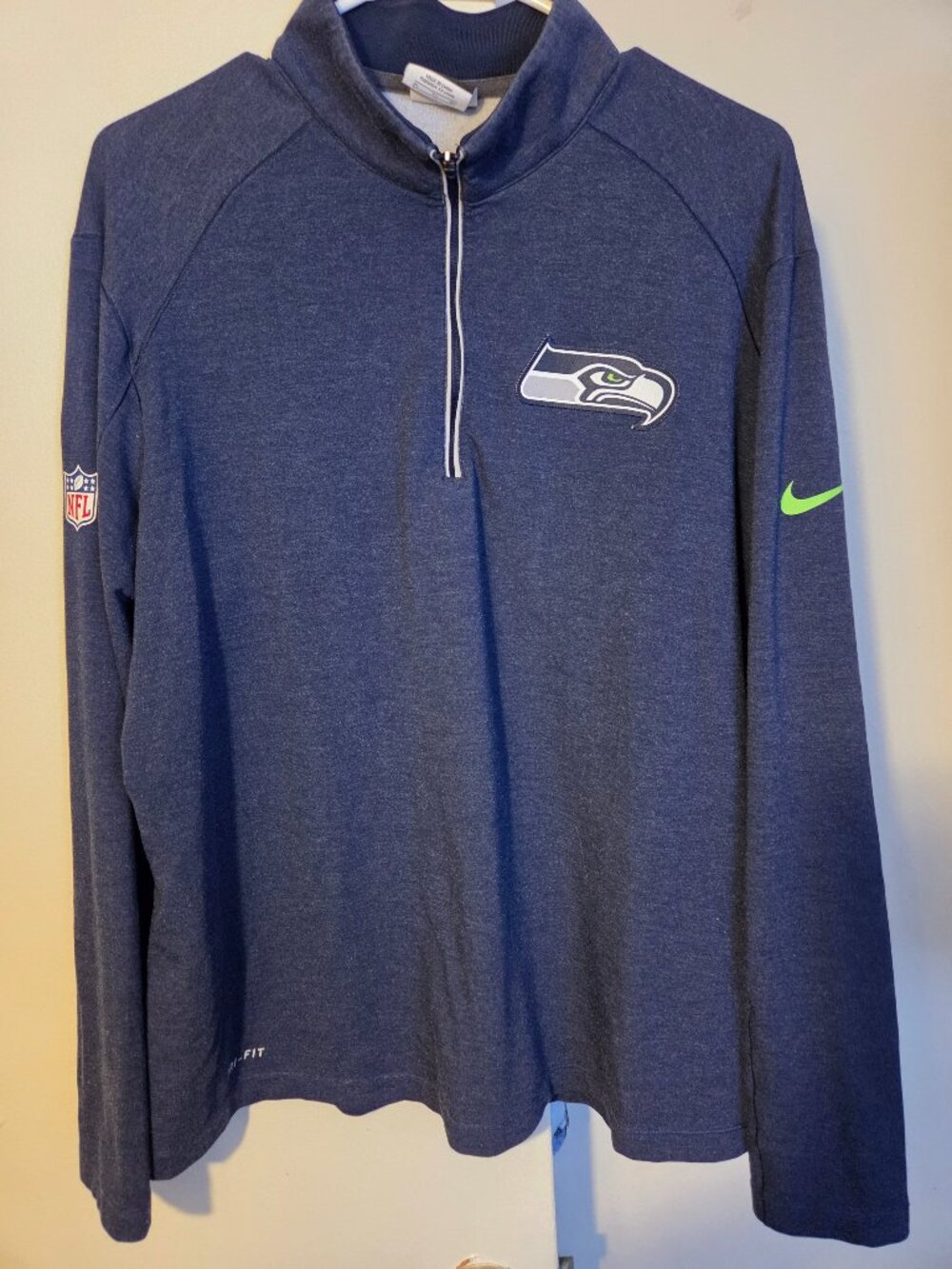Seattle Seahawks nike size XL Mens